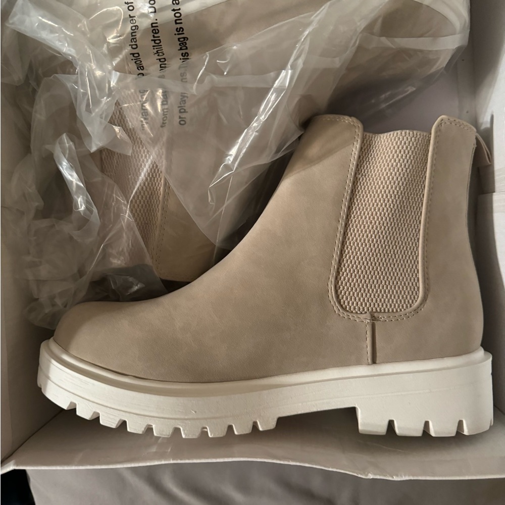 NEW‼️Soda Celeste boot